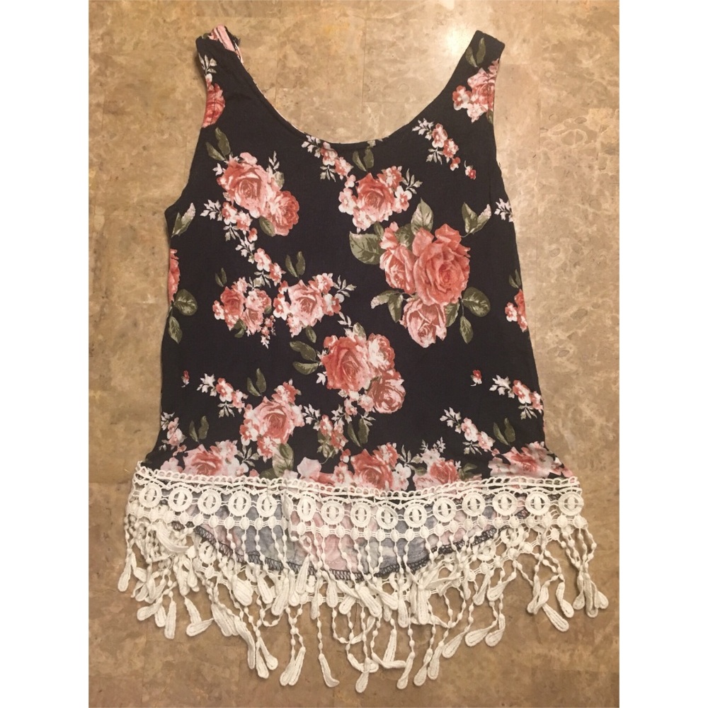 Rue 21 Flower Top